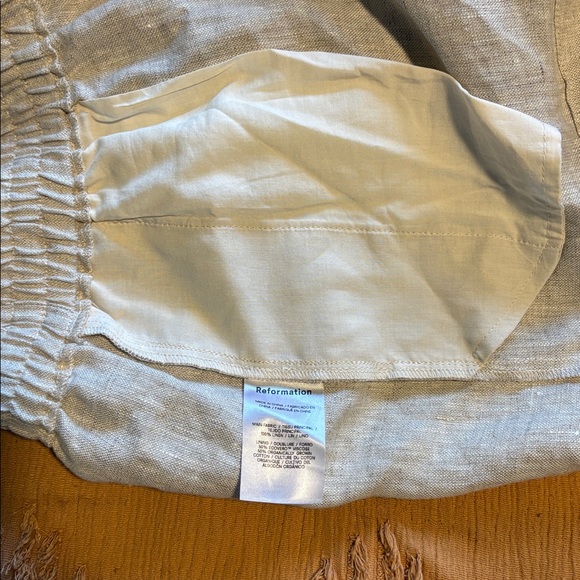 Linen Shorts - Picture 5 of 7